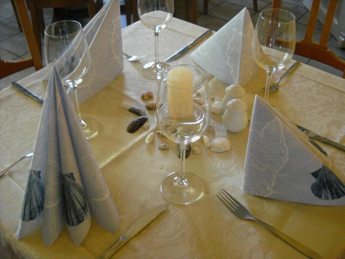 Gaststaette Und Pension Felsenthal Tabarz Buitenkant foto