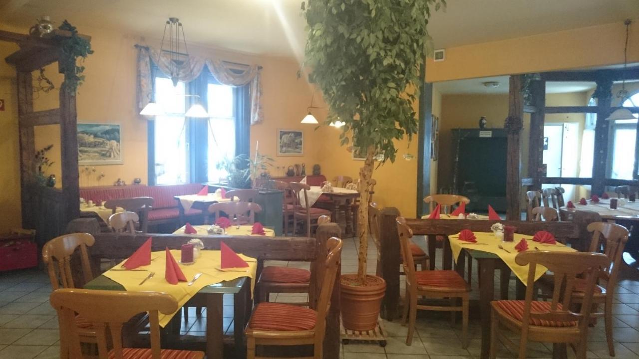 Gaststaette Und Pension Felsenthal Tabarz Buitenkant foto