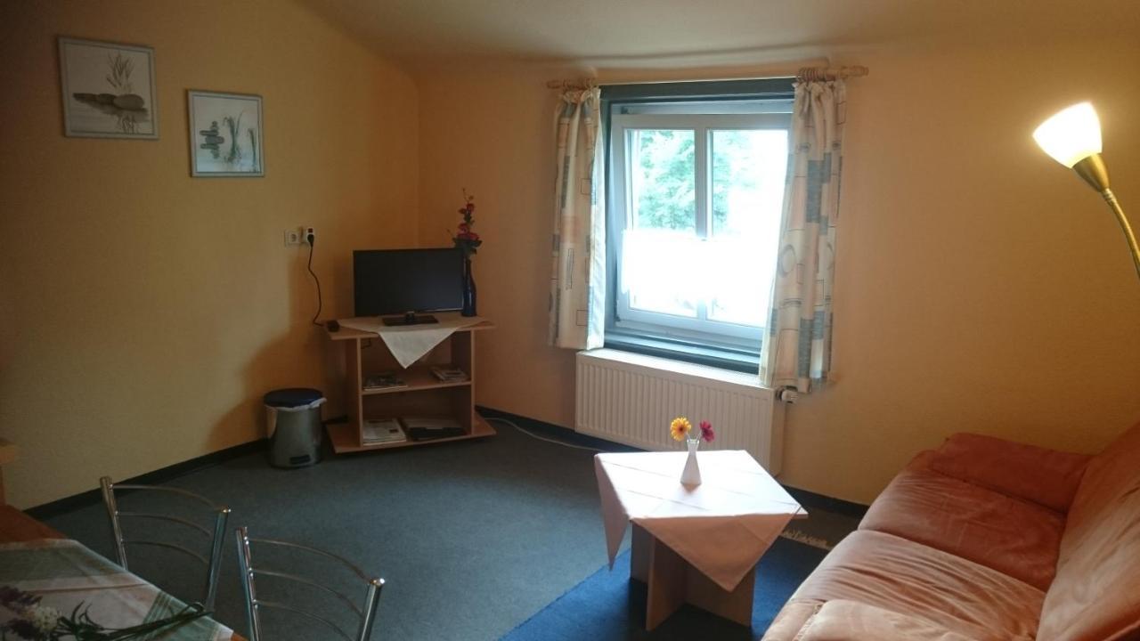 Gaststaette Und Pension Felsenthal Tabarz Buitenkant foto